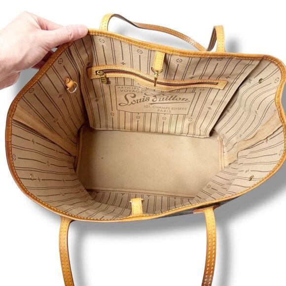 Louis Vuitton Pre-Owned 2017 Monogram Neverfull MM Tote Bag Classic Tan Lining - Picture 8 of 16